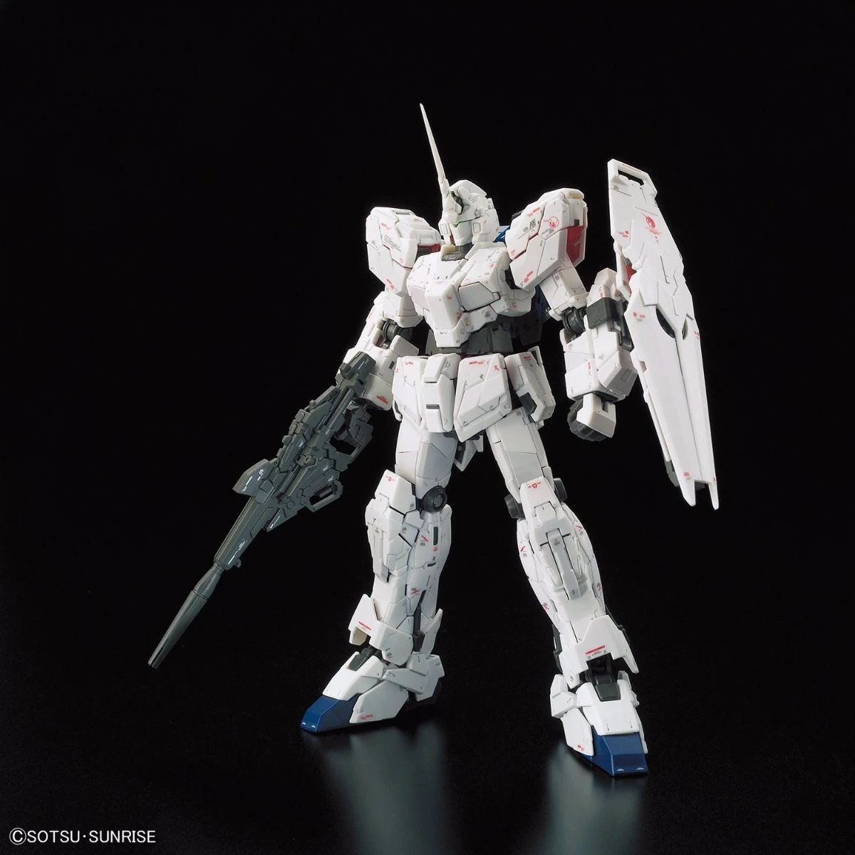 Bandai Gundam 1/144 RG #25 RX-0 Unicorn Gundam (Full Psycho Frame) Model Kit - Image 3