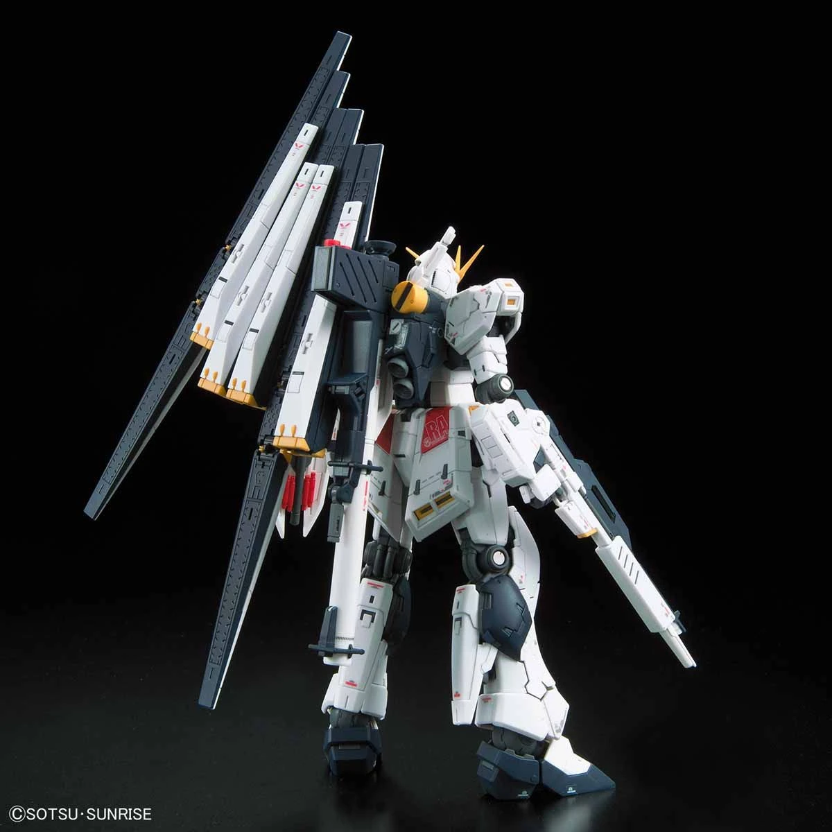 Bandai Gundam 1/144 RG #32 Char's Counterattack RX-93 V Nu Gundam Model Kit - Image 2