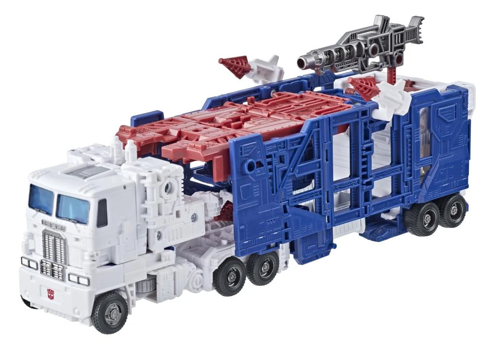 Hasbro Transformers Generations War For Cybertron: Kingdom Leader Ultra Magnus Action Figure WFC-K20 - Image 2